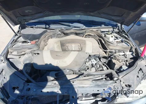 2009 Mercedes-Benz C 300 Luxury 4Matic/Sport 4Matic from USA, damaged, VIN WDDGF81X99R083692